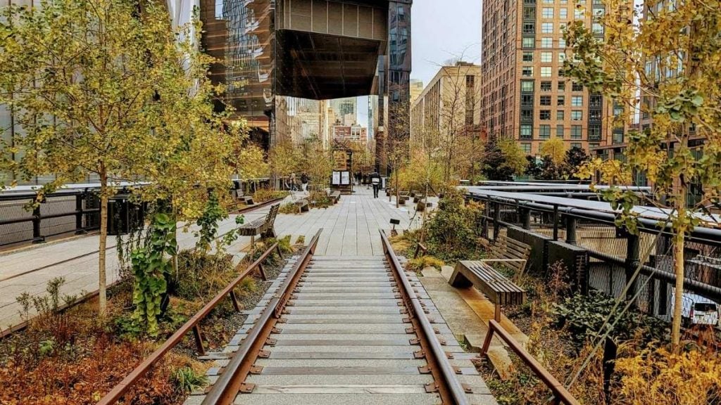 DC to NYC drive. In photo: High Line, New York City, New York