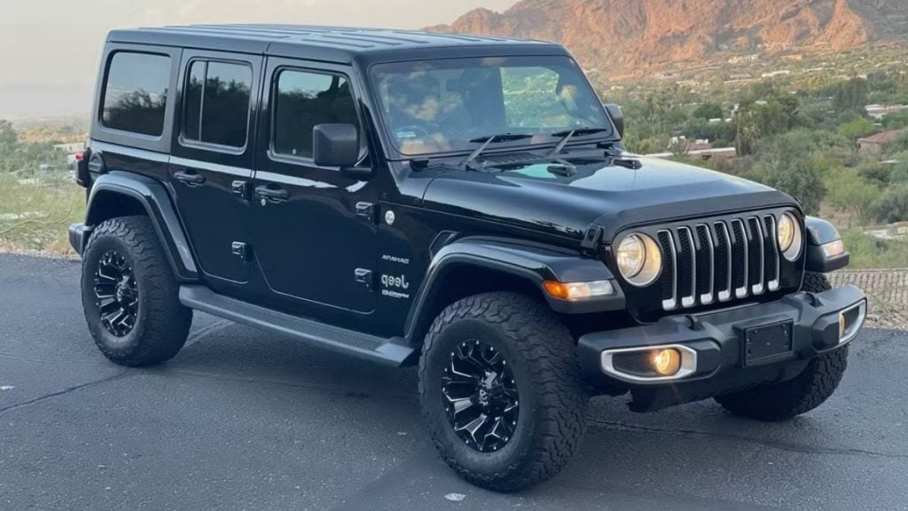 Jeep Wrangler Unlimited rental in Phoenix, AZ on Turo