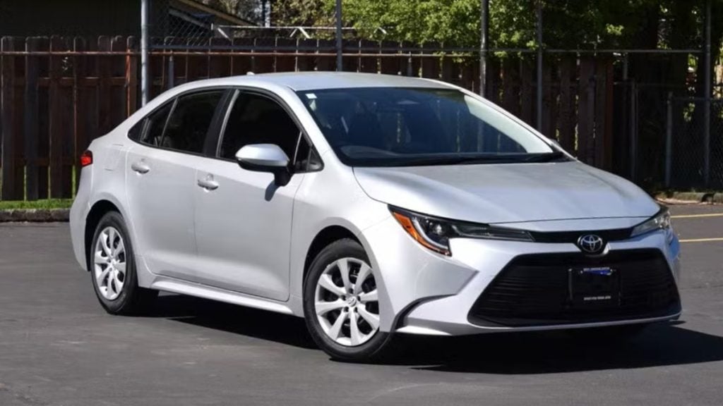 Toyota Corolla rental in Portland, OR on Turo