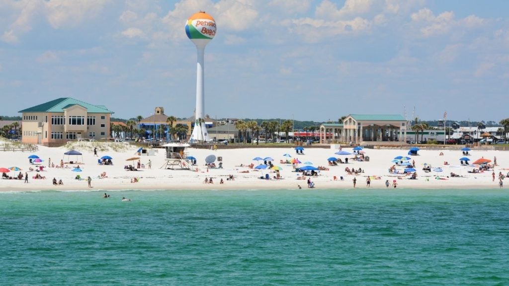 The ultimate Florida road trip guide: In photo: Pensacola Beach, Florida