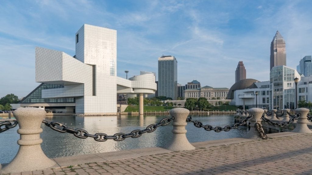 Things to see in Ohio: Your complete guide to the Buckeye State. In photo: Rock and Roll Hall of Fame, Cleveland, Ohio