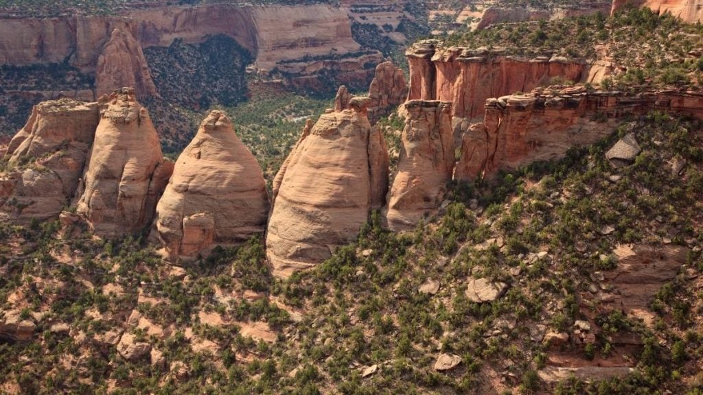 The most scenic drives in Colorado. In photo: Coke Ovens Overlook, Grand Junction, Colorado