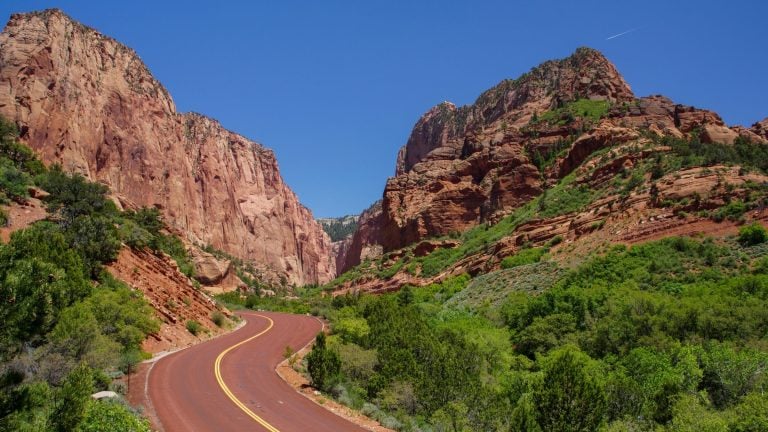 Driving Zion National Park: Scenic drives, shuttle stops, and what not to miss