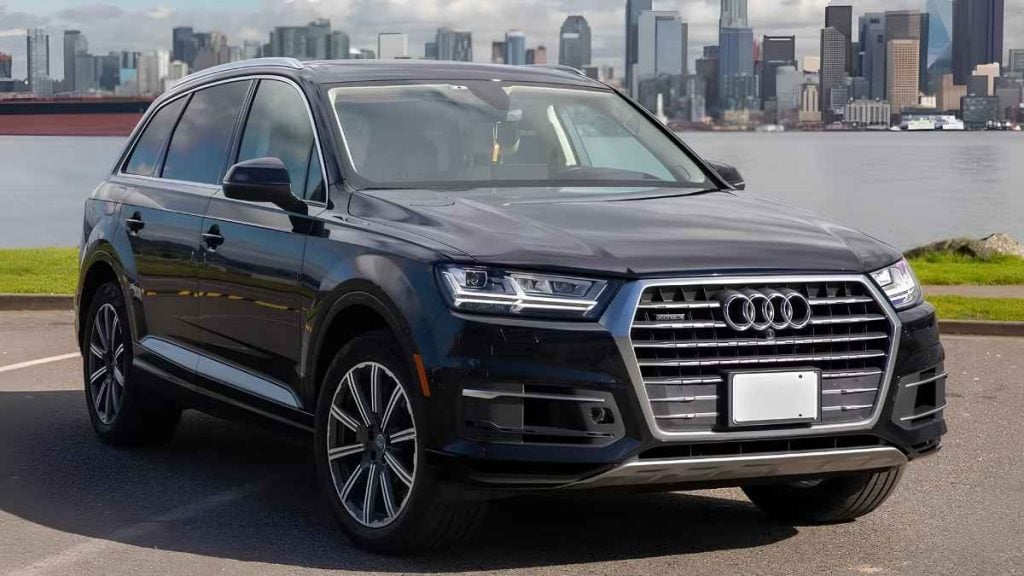 Audi Q7 rental in Seattle, WA on Turo