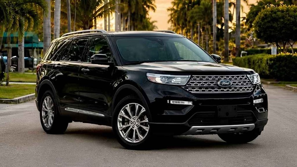 Ford Explorer 4xe rental in United States on Turo