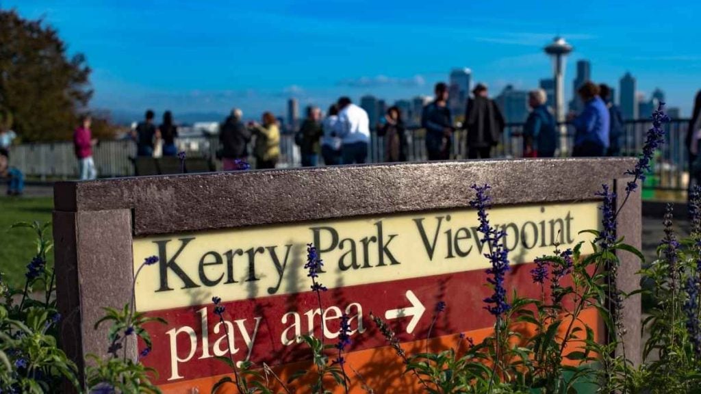 The best things to see in Seattle. In photo: Kerry Park, Seattle, Washington