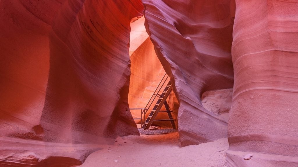 Lower Antelope Canyon, Page, Arizona