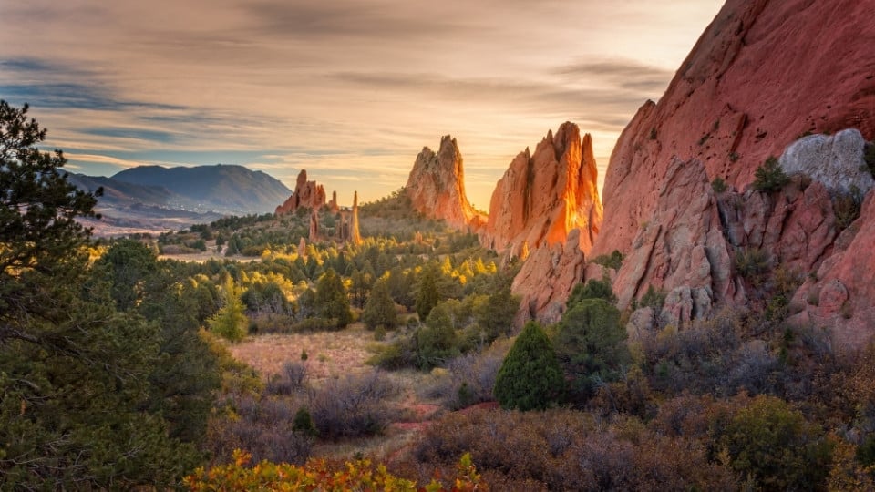 The best day trips from Denver. In photo: Garden of the Gods, Colorado Springs, Colorado