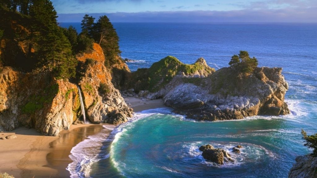Julia Pfeiffer Burns State Park, Big Sur, California