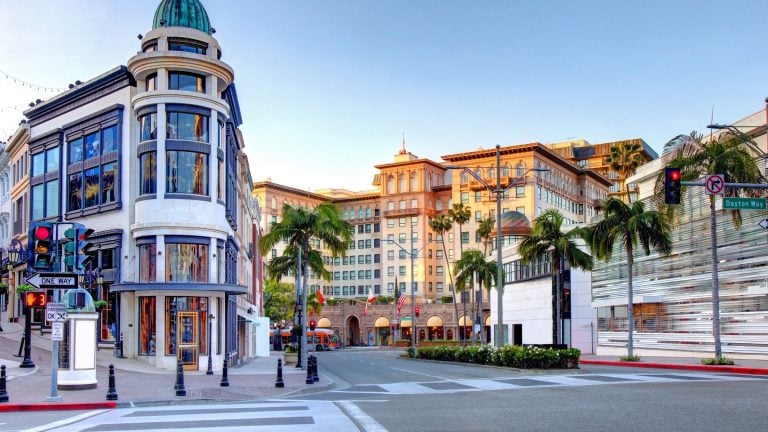 Things to do near LAX: The ultimate long layover guide